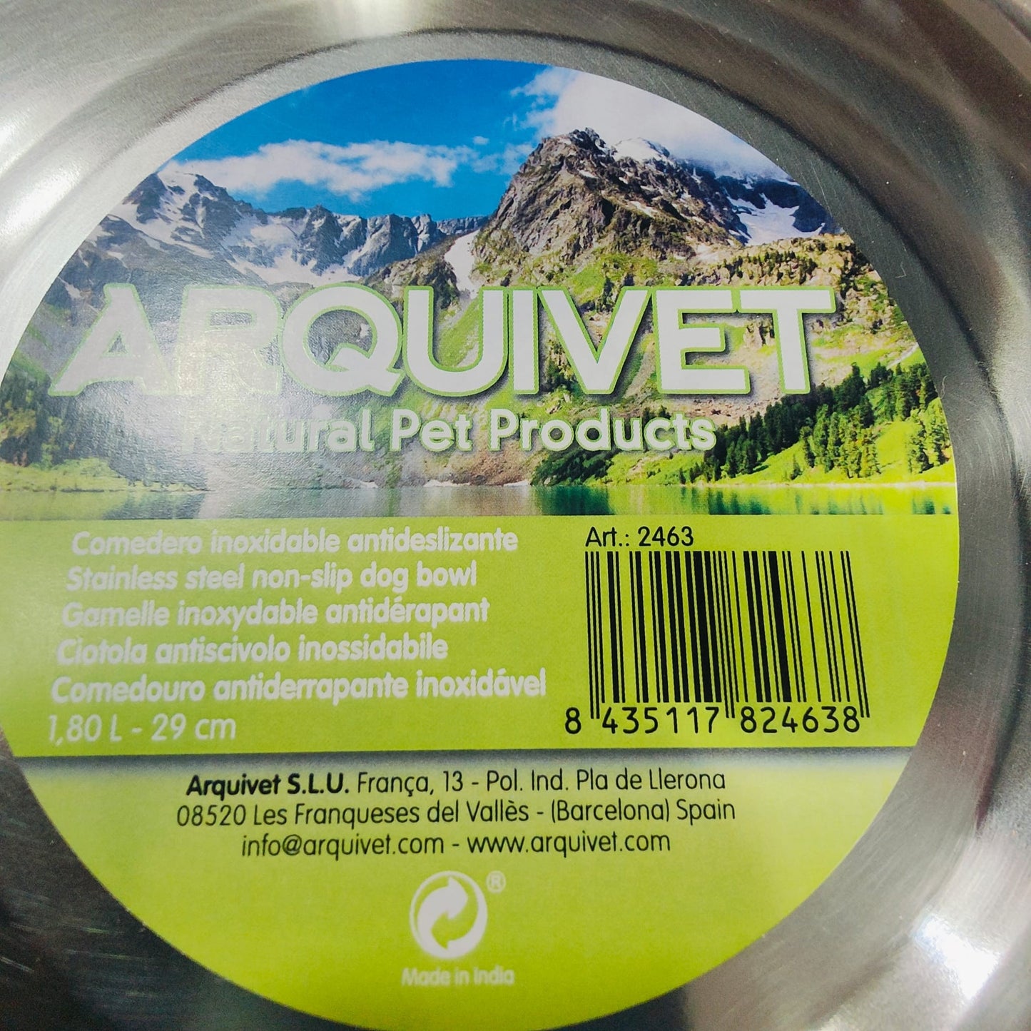 COMEDERO ACERO INOX.ANTIDESLIZANTE 20.5cm /0,70Lts.